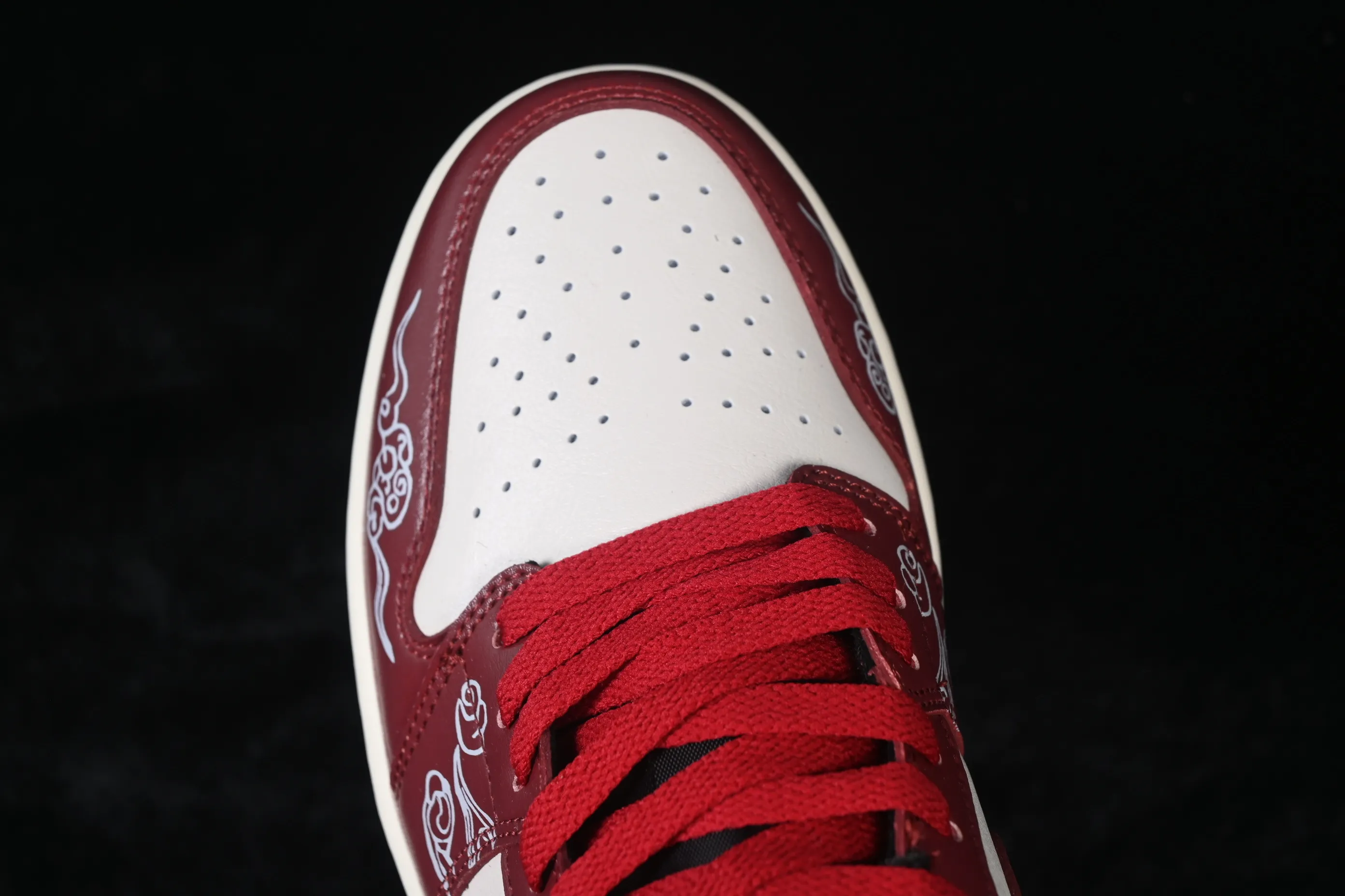 All Categories Air Jordan Jordan Series Basketball Shoes Air Jordan 1 Low Air Jordan 1 Low AJ1 Joe 1 Year of the Horse Limited Low-State Cultural Casual Shoes 553558-040